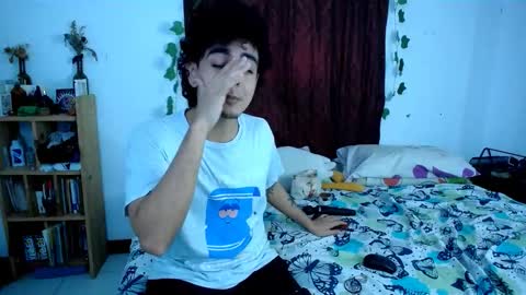 Snapshot of the_r00m chatting on 29, 10, 2025 Jaime Angela online show from 29, 10, 2025