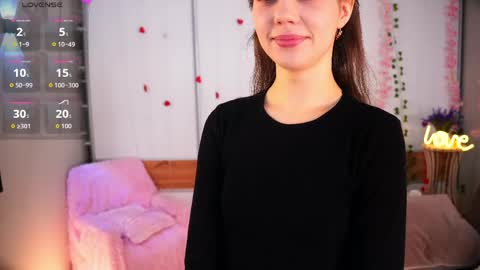 My name is Cynthia and Im very happy to see you in my sweet room  online show from 26, 3, 2026