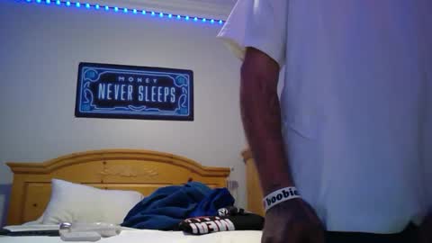 theamezcua98 online show from 4, 10, 2025