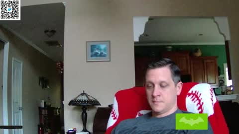 Snapshot of thebatandthecat10 chatting on 26, 5, 2026 ISABELLA or MATT online show from 26, 5, 2026