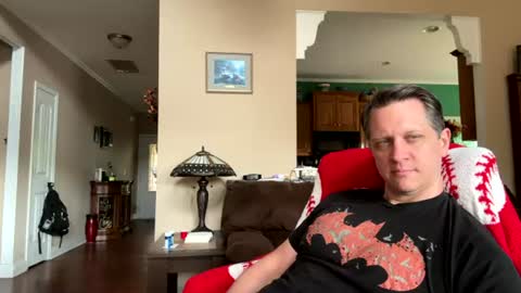 Snapshot of thebatandthecat10 chatting on 23, 6, 2026 ISABELLA or MATT online show from 23, 6, 2026