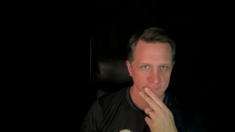 Snapshot of thebatandthecat10 chatting on 24, 6, 2026 ISABELLA or MATT online show from 24, 6, 2026