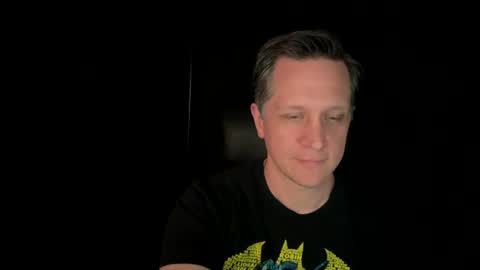 Snapshot of thebatandthecat10 chatting on 28, 6, 2026 ISABELLA or MATT online show from 28, 6, 2026