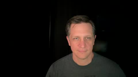 Snapshot of thebatandthecat10 chatting on 4, 7, 2026 ISABELLA or MATT online show from 4, 7, 2026