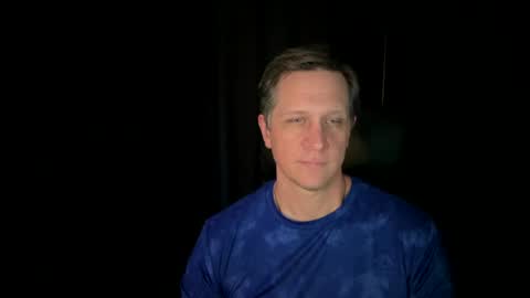 Snapshot of thebatandthecat10 chatting on 16, 7, 2026 ISABELLA or MATT online show from 16, 7, 2026