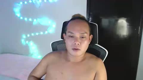 thebitch_cowbell online show from 27, 10, 2025