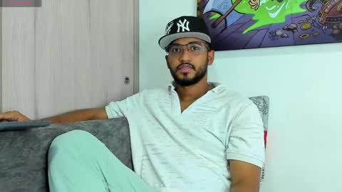 Snapshot of theblack_frank chatting on 24, 4, 2026 theblack_frank online show from 24, 4, 2026