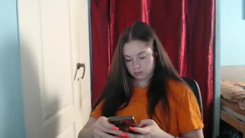 Snapshot of theblackdiamond194588 chatting on 10, 9, 2025 raissa online show from 10, 9, 2025