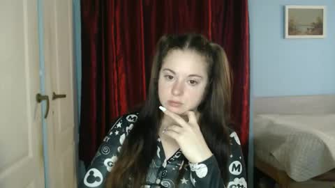 Snapshot of theblackdiamond194588 chatting on 24, 9, 2025 raissa online show from 24, 9, 2025