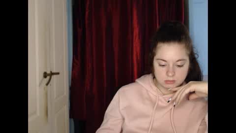 Snapshot of theblackdiamond194588 chatting on 19, 10, 2025 raissa online show from 19, 10, 2025