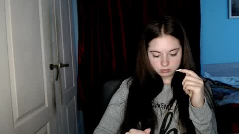 Snapshot of theblackdiamond194588 chatting on 20, 10, 2025 raissa online show from 20, 10, 2025