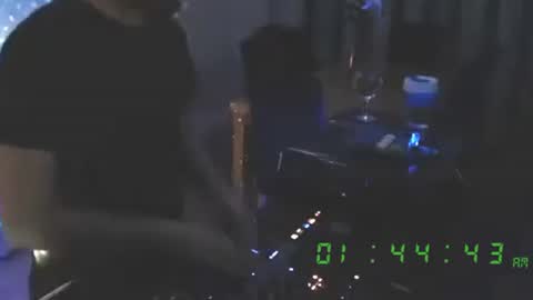 Snapshot of thecameleon chatting on 8, 2, 2025 Dj Cameleon online show from 8, 2, 2025