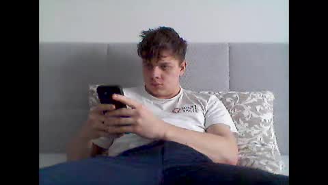 thecuteguy144949 online show from 11, 2, 2025