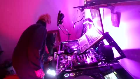 Snapshot of thedeman chatting on 28, 2, 2026 thedeman online show from 28, 2, 2026