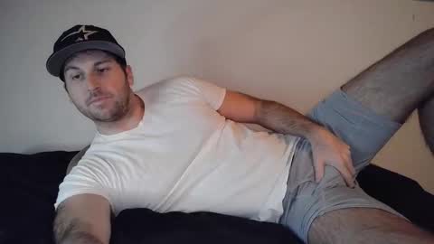 Snapshot of theetwohander chatting on 22, 2, 2026 Theetwohander online show from 22, 2, 2026