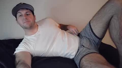 Snapshot of theetwohander chatting on 24, 2, 2026 Theetwohander online show from 24, 2, 2026