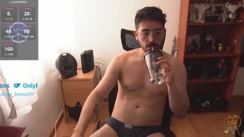 Snapshot of thefckingwolf chatting on 3, 2, 2026 Wolf Independent model online show from 3, 2, 2026