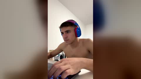Snapshot of thefuckboy316615 chatting on 21, 5, 2026 thefuckboy316615 online show from 21, 5, 2026