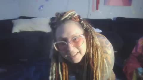 Snapshot of thegoodgypsy chatting on 15, 10, 2025 TheGoodGypsy online show from 15, 10, 2025