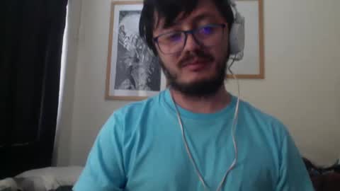 Snapshot of theguitarmistery chatting on 1, 11, 2025 theguitarmistery online show from 1, 11, 2025