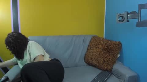 Theia  online show from 2, 3, 2025