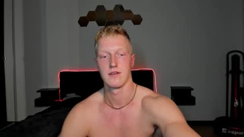 Snapshot of thejacob_d chatting on 14, 11, 2025 thejacob_d online show from 14, 11, 2025