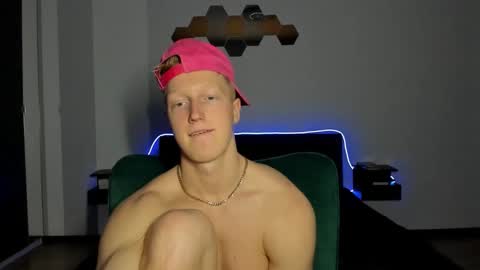 Snapshot of thejacob_d chatting on 5, 1, 2026 thejacob_d online show from 5, 1, 2026