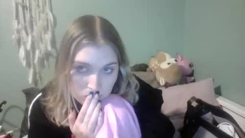 Little Bambii online show from 30, 12, 2024