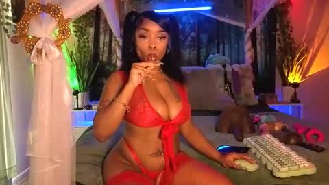 Snapshot of thelovelybrown chatting on 8, 1, 2026 thelovelybrown online show from 8, 1, 2026