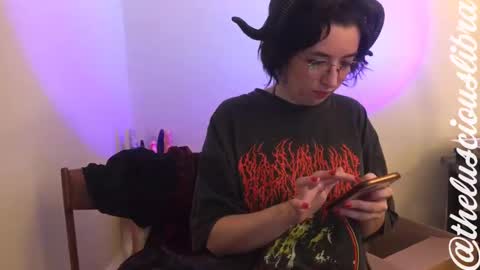 Snapshot of thelusciouslibra chatting on 2, 11, 2025 thelusciouslibra online show from 2, 11, 2025