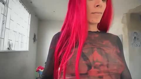 Snapshot of thematryoshka chatting on 6, 4, 2026 Lucy Lucy online show from 6, 4, 2026