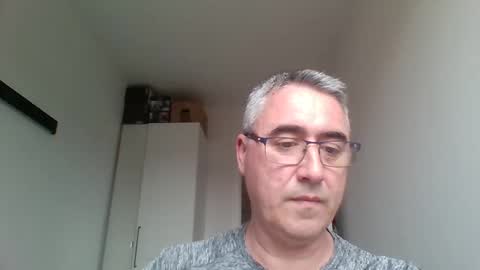 Snapshot of themohican chatting on 11, 4, 2026 Themohican online show from 11, 4, 2026
