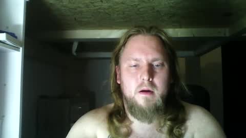 Snapshot of thenewdude1992 chatting on 20, 12, 2024 thenewdude1992 online show from 20, 12, 2024