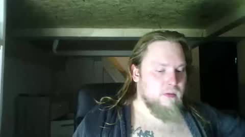 Snapshot of thenewdude1992 chatting on 9, 2, 2025 thenewdude1992 online show from 9, 2, 2025