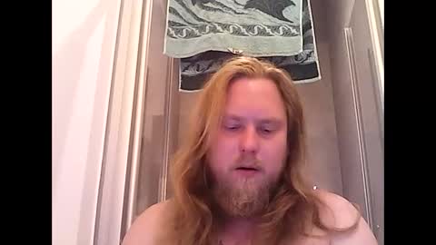 Snapshot of thenewdude1992 chatting on 1, 10, 2025 thenewdude1992 online show from 1, 10, 2025