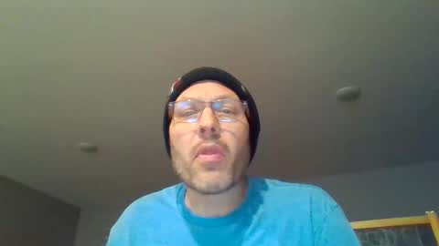 Snapshot of theo6974z chatting on 4, 6, 2026 theo6974z online show from 4, 6, 2026