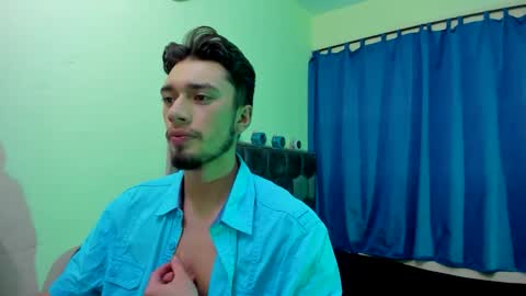 Snapshot of theo_stone04 chatting on 21, 9, 2025 Theo online show from 21, 9, 2025