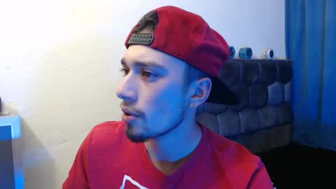 Snapshot of theo_stone04 chatting on 4, 11, 2025 Theo online show from 4, 11, 2025