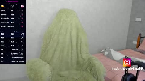 Snapshot of theonlyeva chatting on 19, 3, 2026 Eva online show from 19, 3, 2026