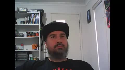 Snapshot of theozbeardguy chatting on 31, 10, 2025 aussiebeard online show from 31, 10, 2025