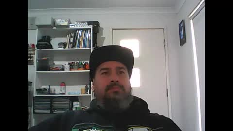 Snapshot of theozbeardguy chatting on 17, 11, 2025 aussiebeard online show from 17, 11, 2025