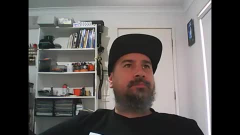 Snapshot of theozbeardguy chatting on 24, 11, 2025 aussiebeard online show from 24, 11, 2025