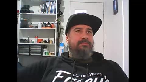 Snapshot of theozbeardguy chatting on 29, 11, 2025 aussiebeard online show from 29, 11, 2025