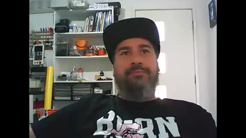 Snapshot of theozbeardguy chatting on 5, 2, 2026 aussiebeard online show from 5, 2, 2026