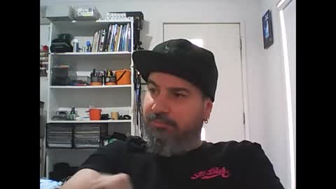 Snapshot of theozbeardguy chatting on 16, 4, 2026 aussiebeard online show from 16, 4, 2026