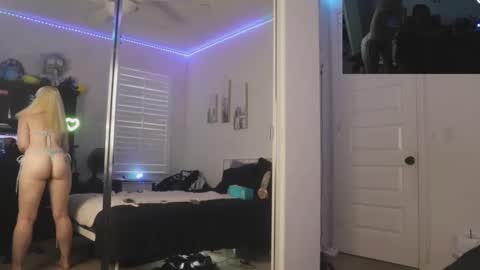 The Plug Love  Friends online show from 16, 11, 2025