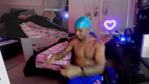 The Plug Love  Friends online show from 18, 11, 2025