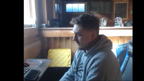 Snapshot of therealbigcheese0695 chatting on 5, 2, 2025 therealbigcheese0695 online show from 5, 2, 2025