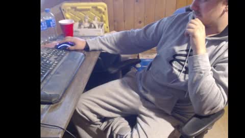 Snapshot of therealbigcheese0695 chatting on 19, 10, 2025 therealbigcheese0695 online show from 19, 10, 2025