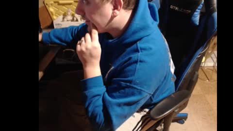 Snapshot of therealbigcheese0695 chatting on 2, 3, 2026 therealbigcheese0695 online show from 2, 3, 2026